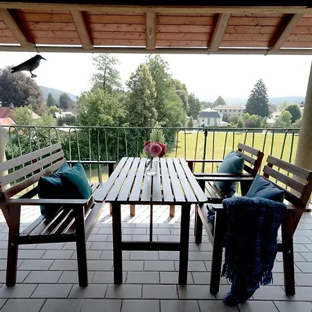 Villa Schwertfuehrer * Velden am Wörthersee